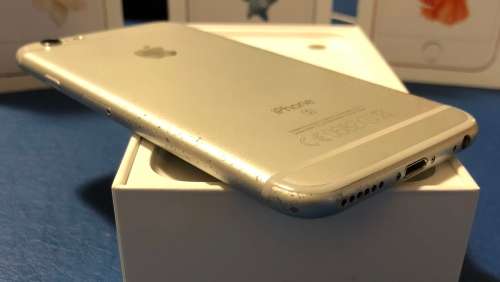APPLE iPHONE 6S 64GB - SILVER - IN BOX - GOOD CONDITION