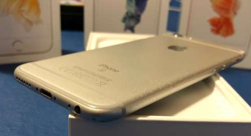 APPLE iPHONE 6S 64GB - SILVER - IN BOX - GOOD CONDITION