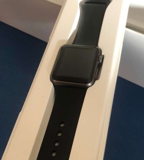 APPLE WATCH 38MM 1ST GEN - PLEASE READ !!!!! SELLING " AS IS "