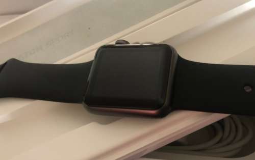 APPLE WATCH 38MM 1ST GEN - PLEASE READ !!!!! SELLING " AS IS "