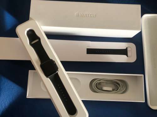 APPLE WATCH 38MM 1ST GEN - PLEASE READ !!!!! SELLING " AS IS "