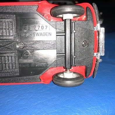 VW BEETLE 55 - 1:24 - SUNSTAR - GOOD CONDITION