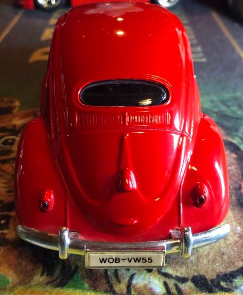VW BEETLE 55 - 1:24 - SUNSTAR - GOOD CONDITION