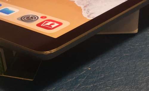 APPLE IPAD AIR  - A1474 - 32GB WIFI - GOOD CONDITION - BARGAIN !!!!!!