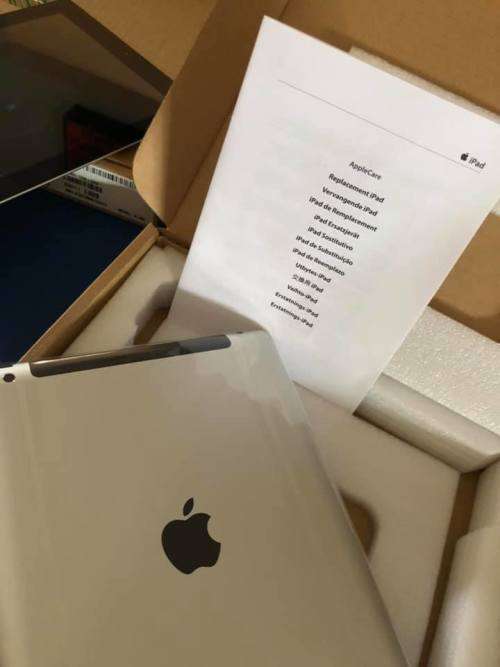 APPLE IPAD 3  - A1430 - 32GB WIFI + 3G -  BRAND NEW !!!
