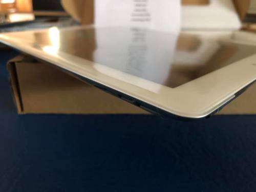 APPLE IPAD 3  - A1430 - 32GB WIFI + 3G -  BRAND NEW !!!