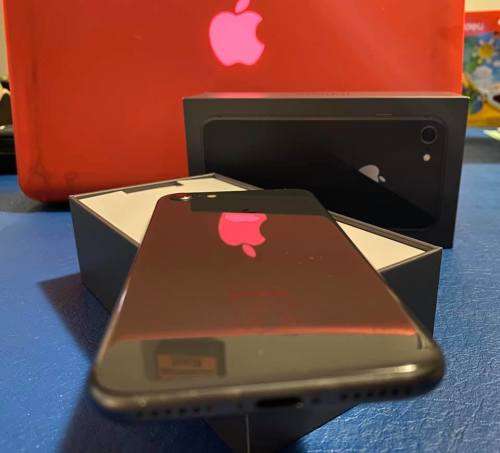 APPLE iPHONE 8 - 64GB - SPACE GREY - EXCELLENT CONDITION " LIKE NEW"