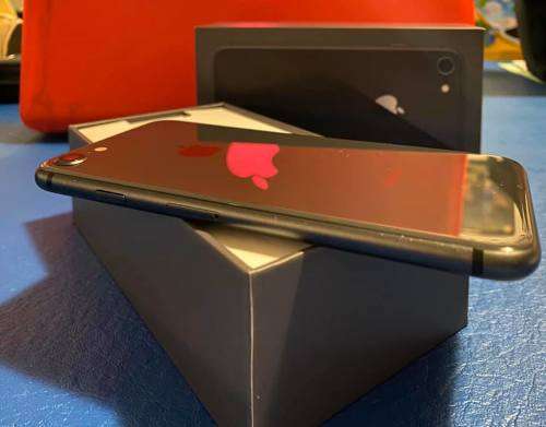 APPLE iPHONE 8 - 64GB - SPACE GREY - EXCELLENT CONDITION " LIKE NEW"