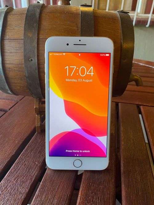 APPLE iPHONE 7 PLUS  - 256GB - GOLD - EXCELLENT CONDITION