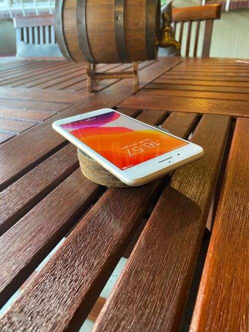 APPLE iPHONE 7 PLUS  - 256GB - GOLD - EXCELLENT CONDITION