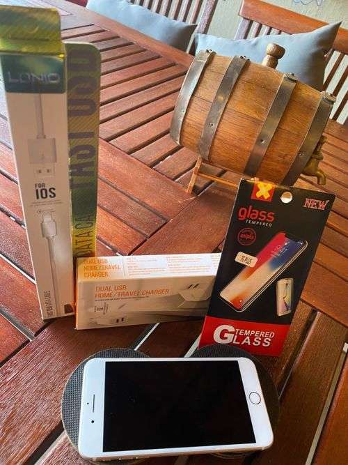 APPLE iPHONE 7 PLUS  - 256GB - GOLD - EXCELLENT CONDITION