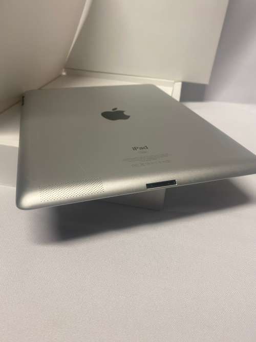 APPLE IPAD 3  - 16GB WIFI - CELLULAR  DEMO UNIT