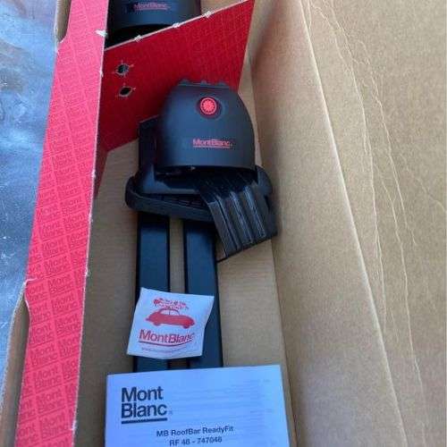 MONT BLANC ROOF BARS FOR VW GOLF 7 - BRAND NEW