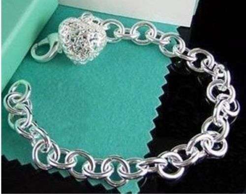 Bracelet - Solid Silver with heart charm in gift box