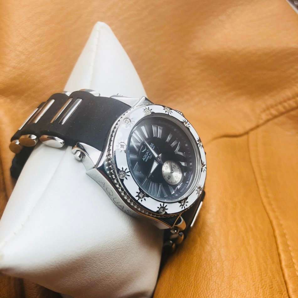 Retail: R18,000.00 Aquaswiss Women's Swissport w/ 12 Diamonds and Black Silicone Watch OFFICIAL