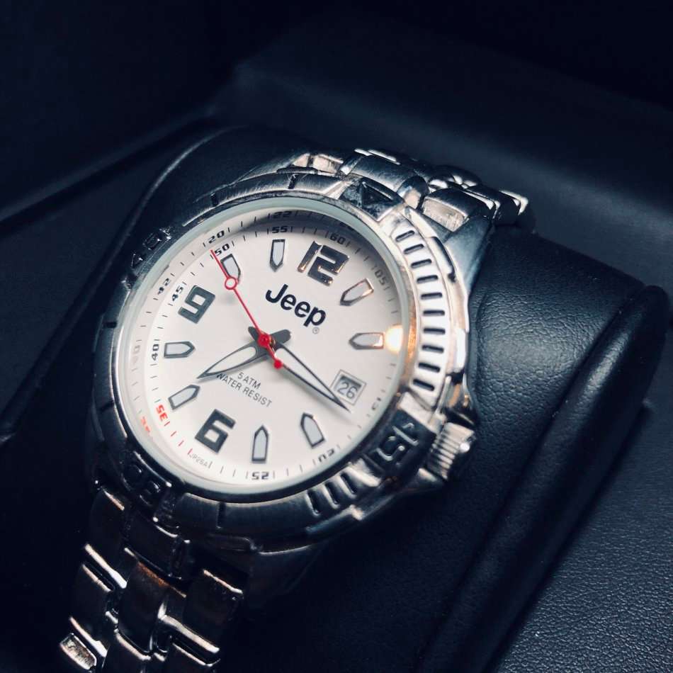 JEEP Men's United States 3H Quartz Worn Rugged Look Watch BRAND NEW