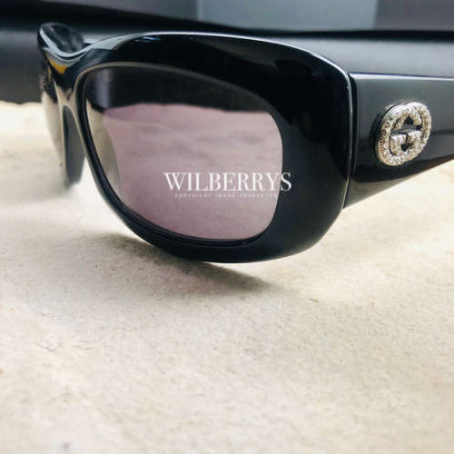 100% Genuine: GUCCI Women's Black Bling!! Sunglasses w/ case, papers *RETAIL: R7,000.00