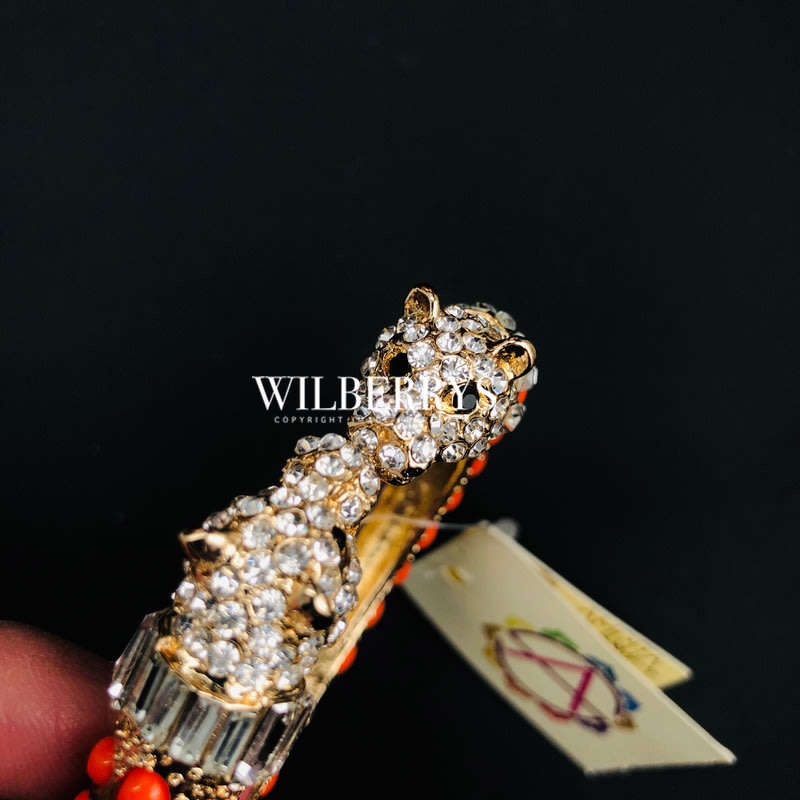 HOT! Must see! Retail: R2,000.00 AMRITA NEW YORK Animal Collection Cougar Cuff