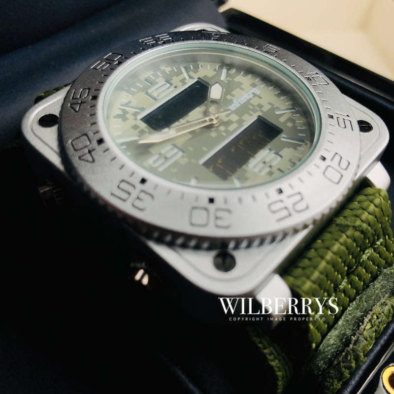 Retail: R3,999.00 INFANTRY MILITARY CO. Men's Tank Camo 47mm BIG Dual Movement Watch NEW