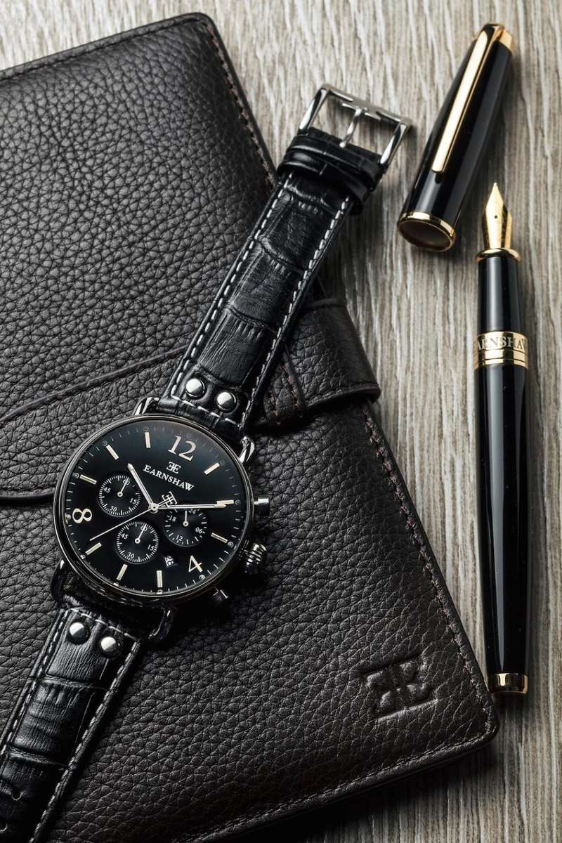 Retail: R8,200.00 Thomas Earnshaw Graphite Chronograph Leather Watch GENUINE, BRAND NEW