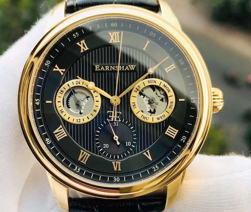 Retail: R8,200.00 Thomas Earnshaw British Grande Date Leather Watch GENUINE, BRAND NEW