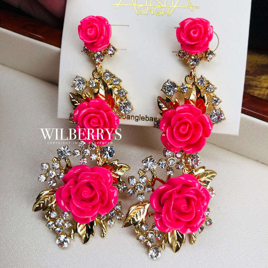 Must see! Retail: R1050.00 AMRITA NEW YORK Lyon Floral Earring Fuschia