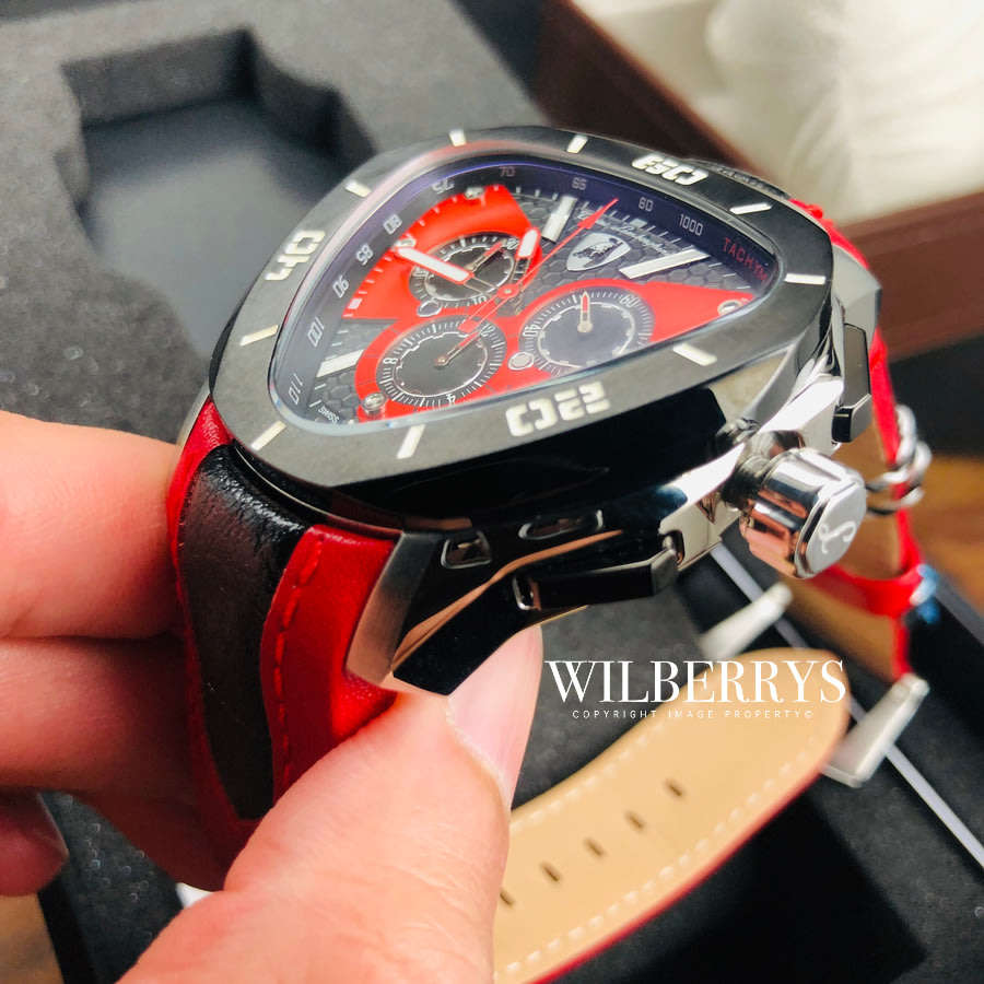 Retail: R30,000.00 Tonino Lamborghini Men's SPYDER BLACK/RED EDITION Carbon Fiber Chronograph Watch