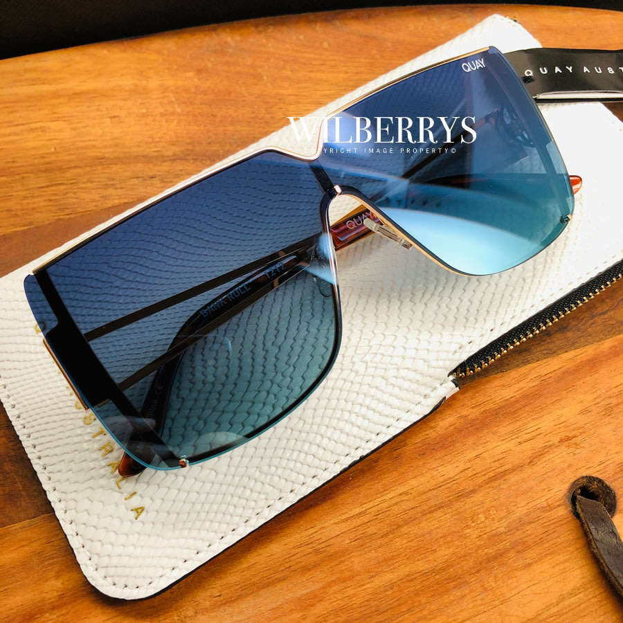 last left!! QUAY Women's J'LO Jennifer Lopez BANKROLL Sunglasses **AUTHENTIC BRAND NEW