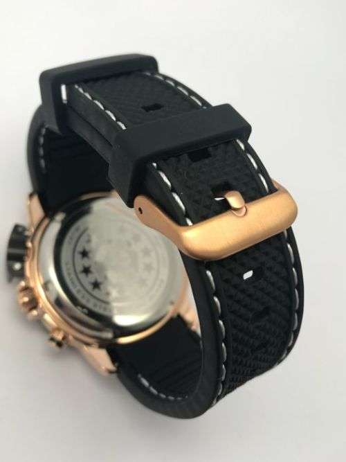 Retail: R7,000.00 THUNDERBIRDS AIR CRAFT WATCH Fighting Steel Pro Gold Silicone Watch