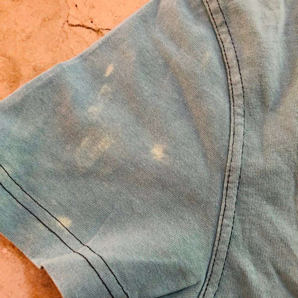 HUGO BOSS Turquoise World Tee Shirt Brown Trim  - 100% GENUINE NEW good condition