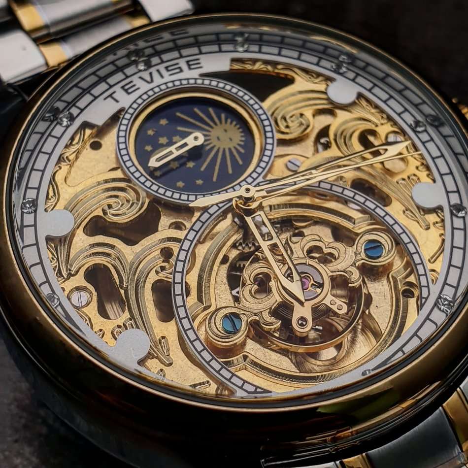 Retail: R2,399.00 TEVISE ® Men's Pirogue II Two Tone Automatic Moonphase Gold Trim Watch BRAND NEW