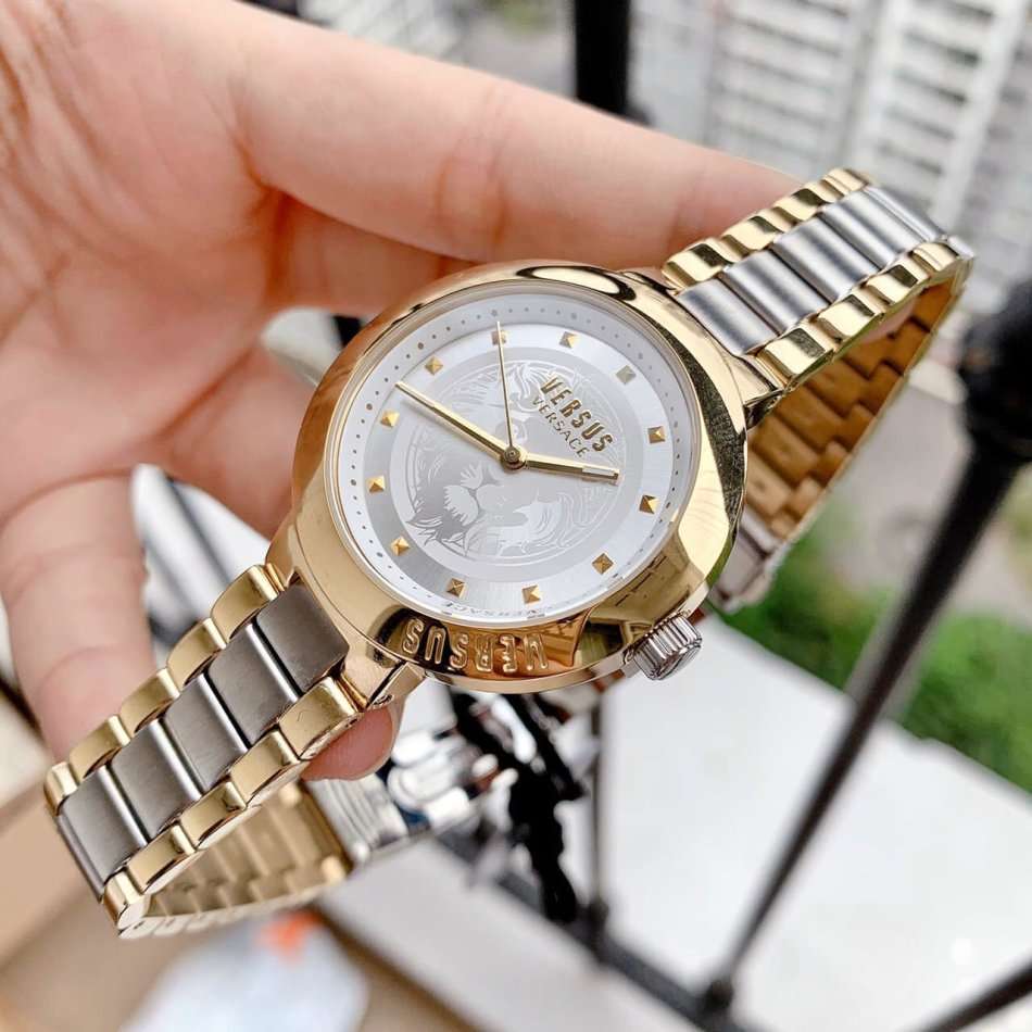 Retail: 8,000.00 VERSACE Women's Versus LION PRIDE Two Toned Watch BRAND NEW IN BOX + PAPERS
