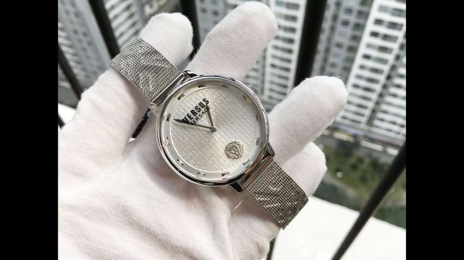 Retail: R7000.00 VERSACE Women's La Villete Milanese Steel Watch BRAND NEW NEW IN BOX