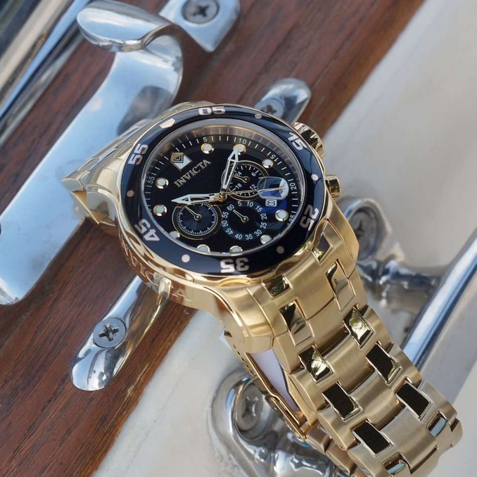 ***thick, heavy**** R14,999.00 INVICTA Men's COLOSSUS THICK HEAVY 18k Full Gold pl. Watch BRAND NEW