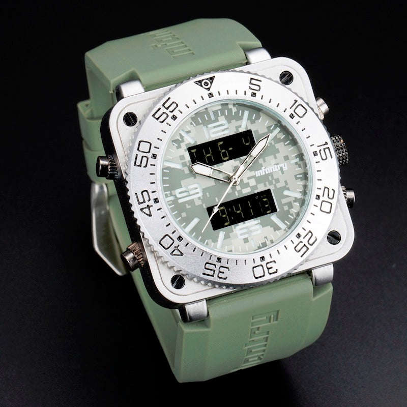 Retail: R3,999.00 INFANTRY MILITARY CO. Men`s Tank ACU Silicon 47mm BIG Dual Movement Watch Grey NEW