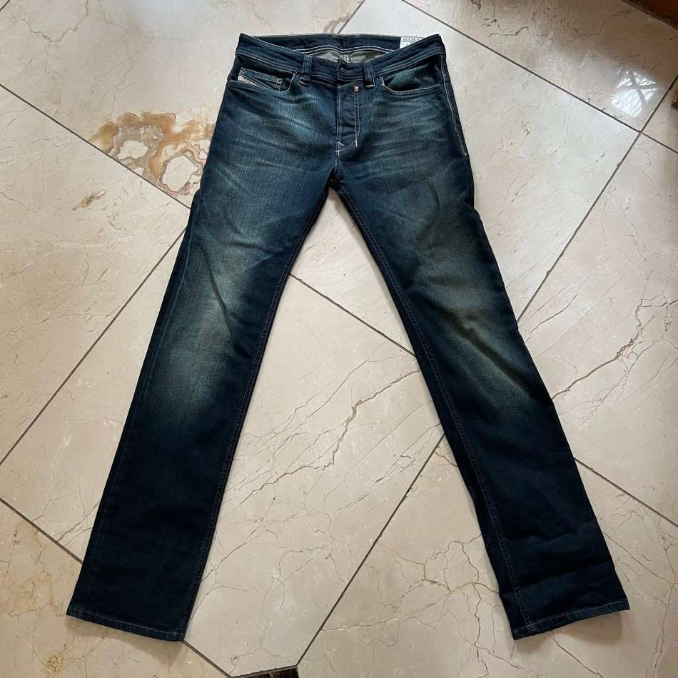 100% genuine*** DIESEL Men's Safado Limited Edition Jeans  Size 29 Waist New without Tags