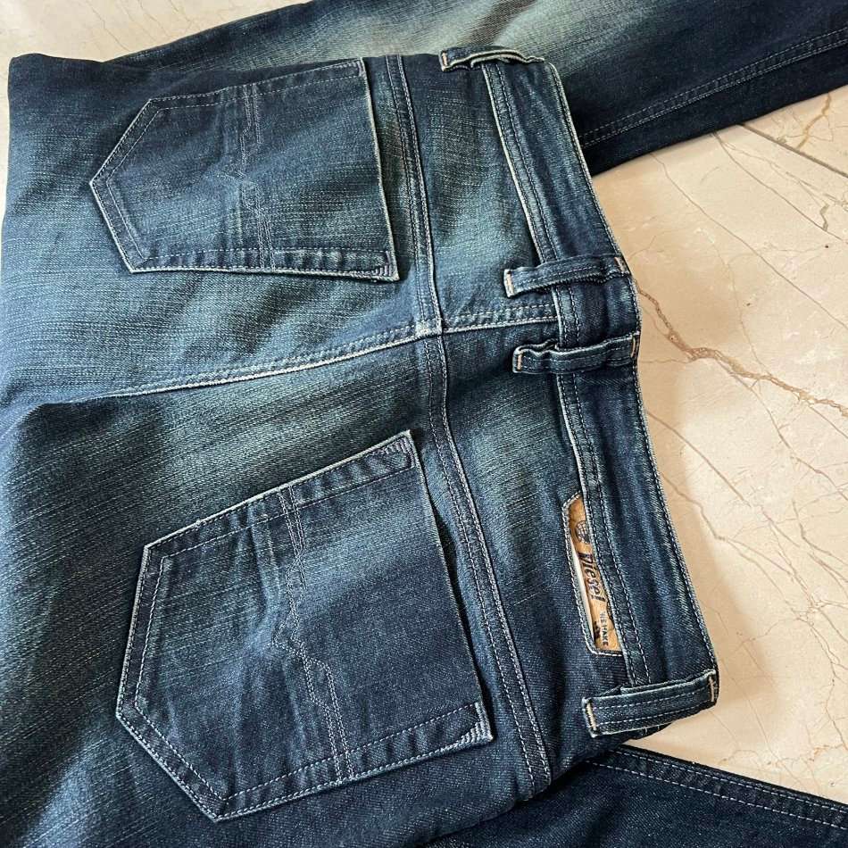 100% genuine*** DIESEL Men's Safado Limited Edition Jeans  Size 29 Waist New without Tags