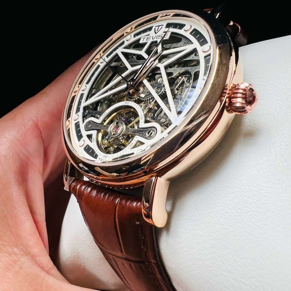 Retail: R2,599.00 TEVISE ® Men's Amistad Automatic Rose Gold Edition Watch BRAND NEW