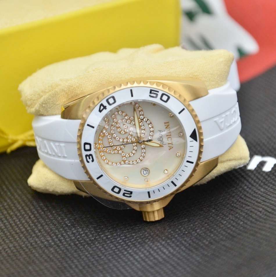 ***beautiful*** R7,425.00 INVICTA Women's Angel Zirconia White/Gold Silicone 38mm Watch BRAND NEW