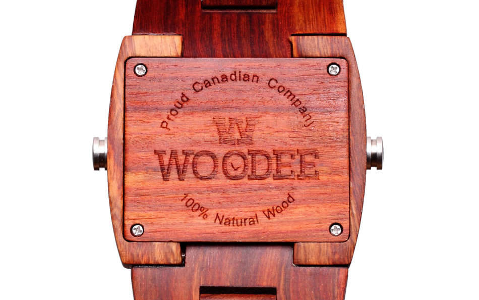 Retail: R2,499.00 WOODEE ® Men's 44mm Adirondack Mahogany Watch BRAND NEW