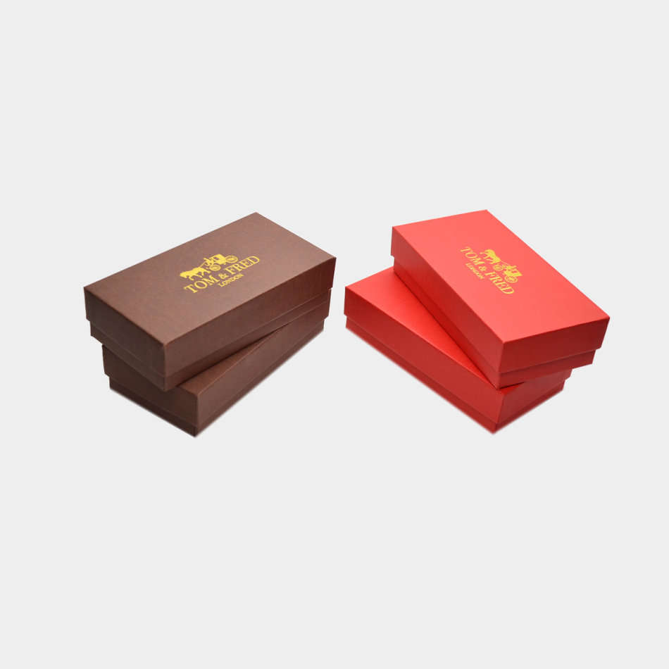 Retail: R2999.00 TOM and FRED LONDON Women`s British Daisy Tan Leather Watch BRAND NEW