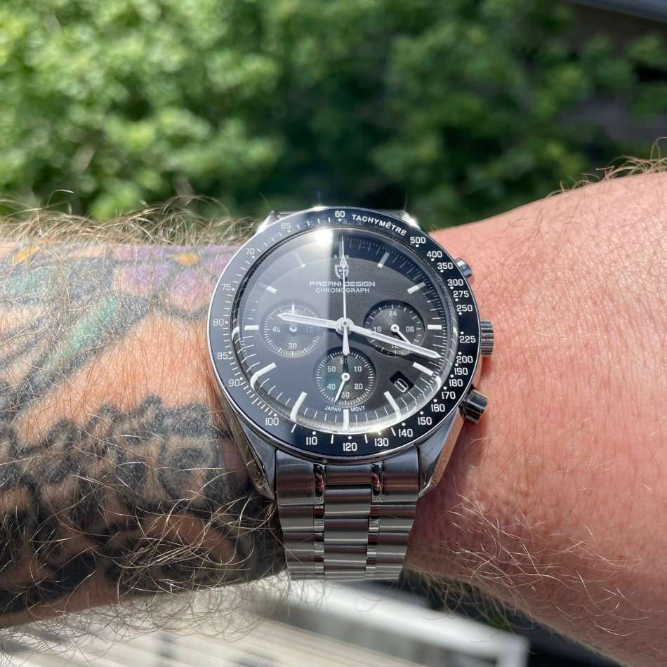 l@@k!! Retail: R5,900.00 PAGANI DESIGN Moonwatch Chronograph Men`s 100M Watch 40MM NEW!!