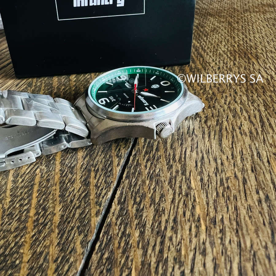 Retail: R2000.00 INFANTRY MILITARY CO. hawk Tanker 45mm Watch Brand new!