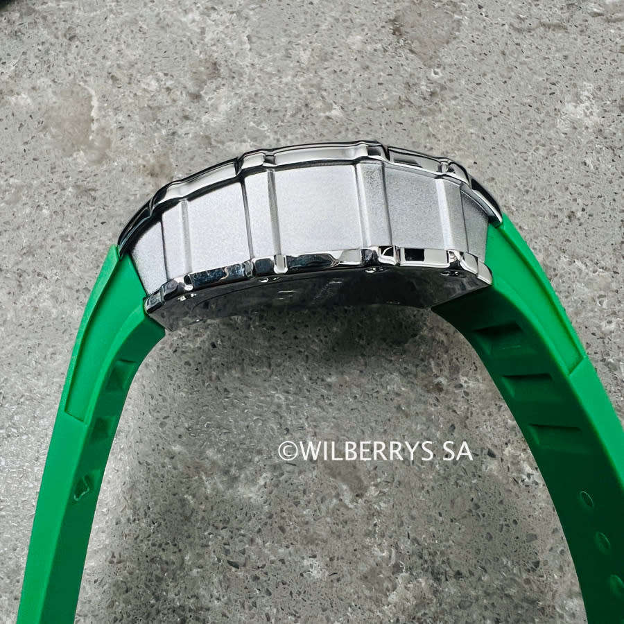 ONOLA Grande Prix Shanghai Quartz Chronograph Watch - Silver/Green