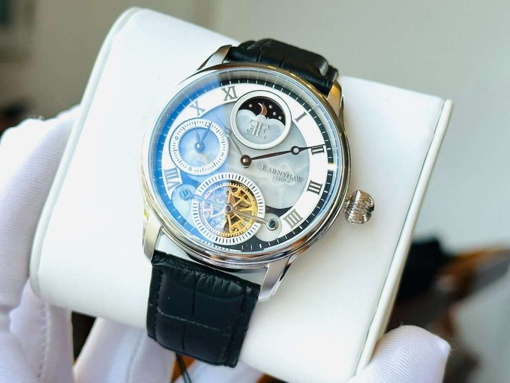 ***must see*** rrp: R8,200.00 THOMAS EARNSHAW AUTOMATIC LONGITUDE SHADOW DUAL TIME NEW