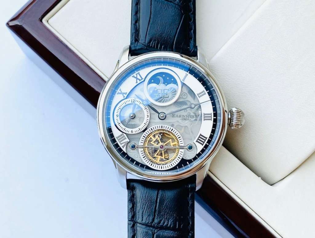 ***must see*** rrp: R8,200.00 THOMAS EARNSHAW AUTOMATIC LONGITUDE SHADOW DUAL TIME NEW