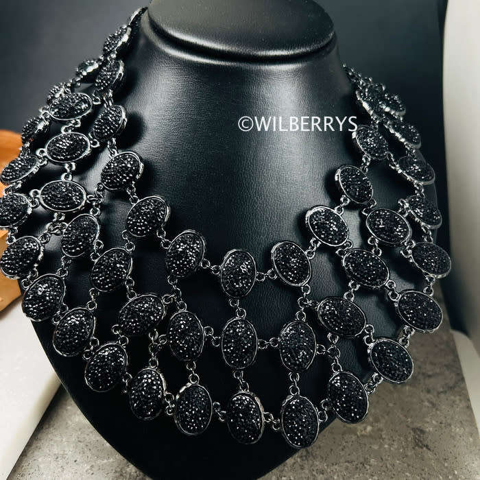 AMRITA NEW YORK Women`s Hamptons Reversible 2 in 1 Evening Necklace Black | Gunmetal Moon