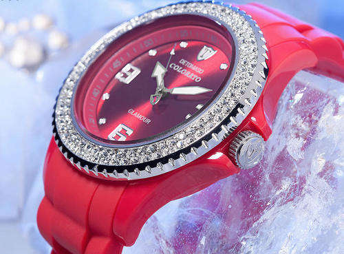 DETOMASO Ladies COLORATO CRYSTAL Sexy Bling Red Watch boxed with papers, warranty!!