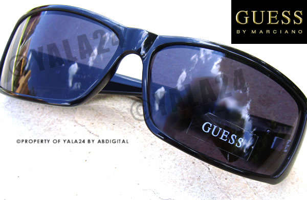 **R3,700.00** GUESS Unisex Black 'G' Sunglasses + Certificate + Carry Case