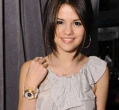 MUST SEE!! AQUASWISS worn by Beyonce, Selena Gomez, Kim Kardashian Swissport M Watch